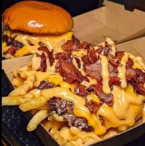 Combo Papas Bacon n Cheese más la Sencilla