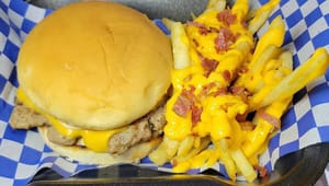 Combo Papas Bacon n Cheese más la Sencilla