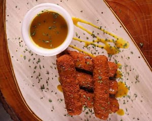 MOZZARELLA STICKS